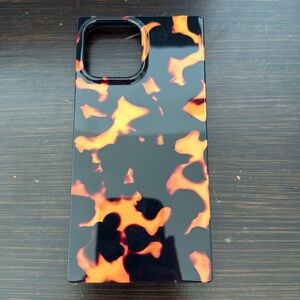 Flaunt Iphone 13 pro max mag safe SQUARE® Tortoise Print iPhone Case
